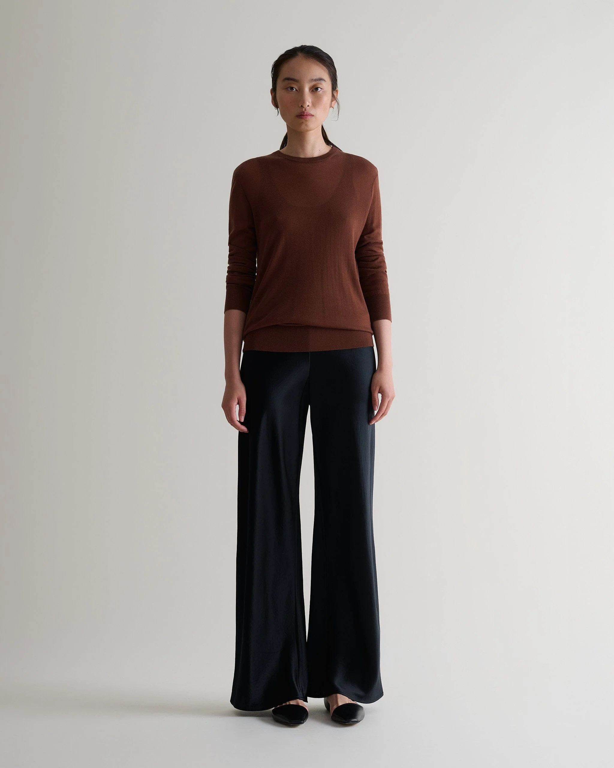 Women's TENCEL™ Cashmere Double Layered Crew Neck Jumper - Burl - Image 3