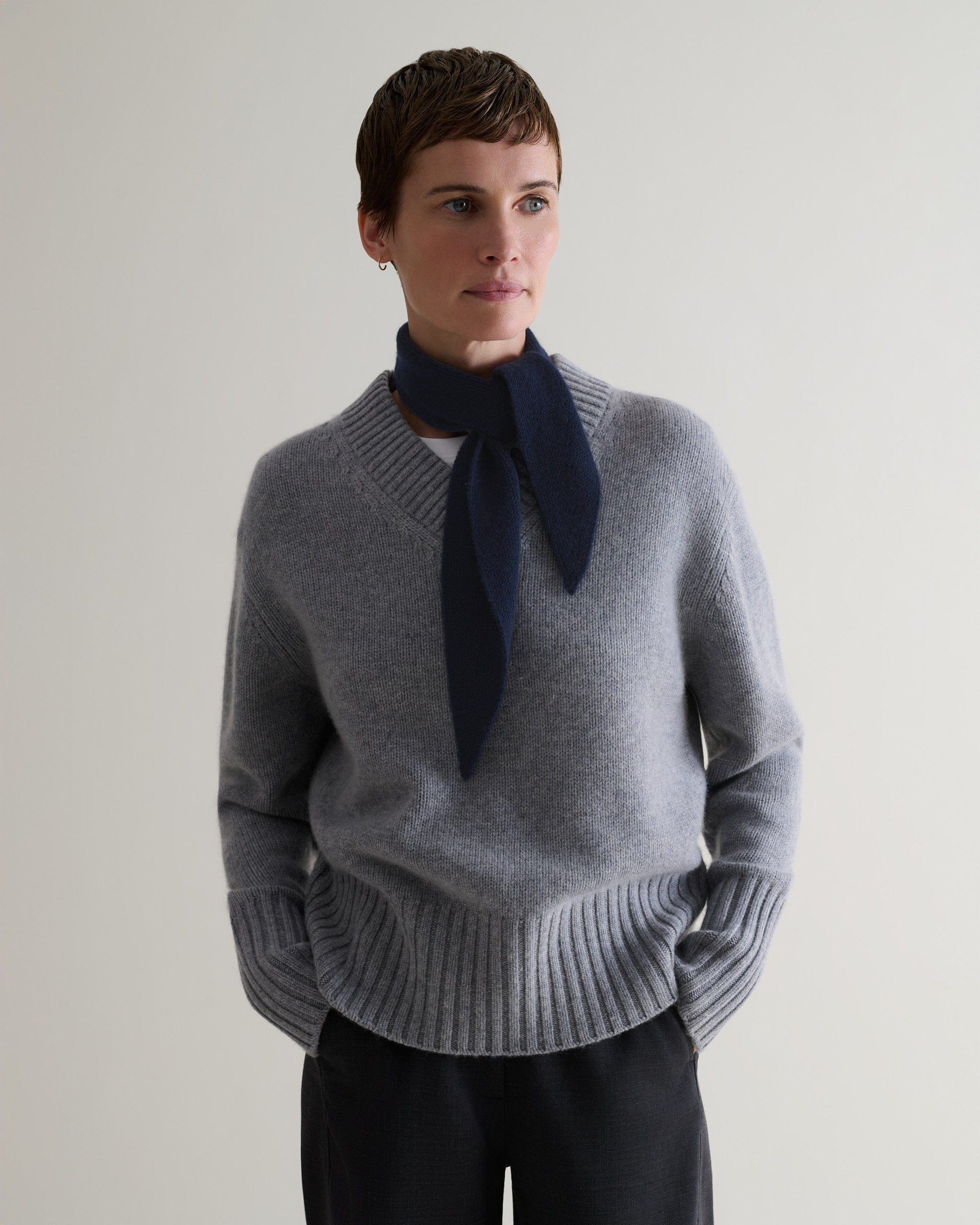 Finest Cashmere Ribbed Micro Bandana - Indigo - Image 2