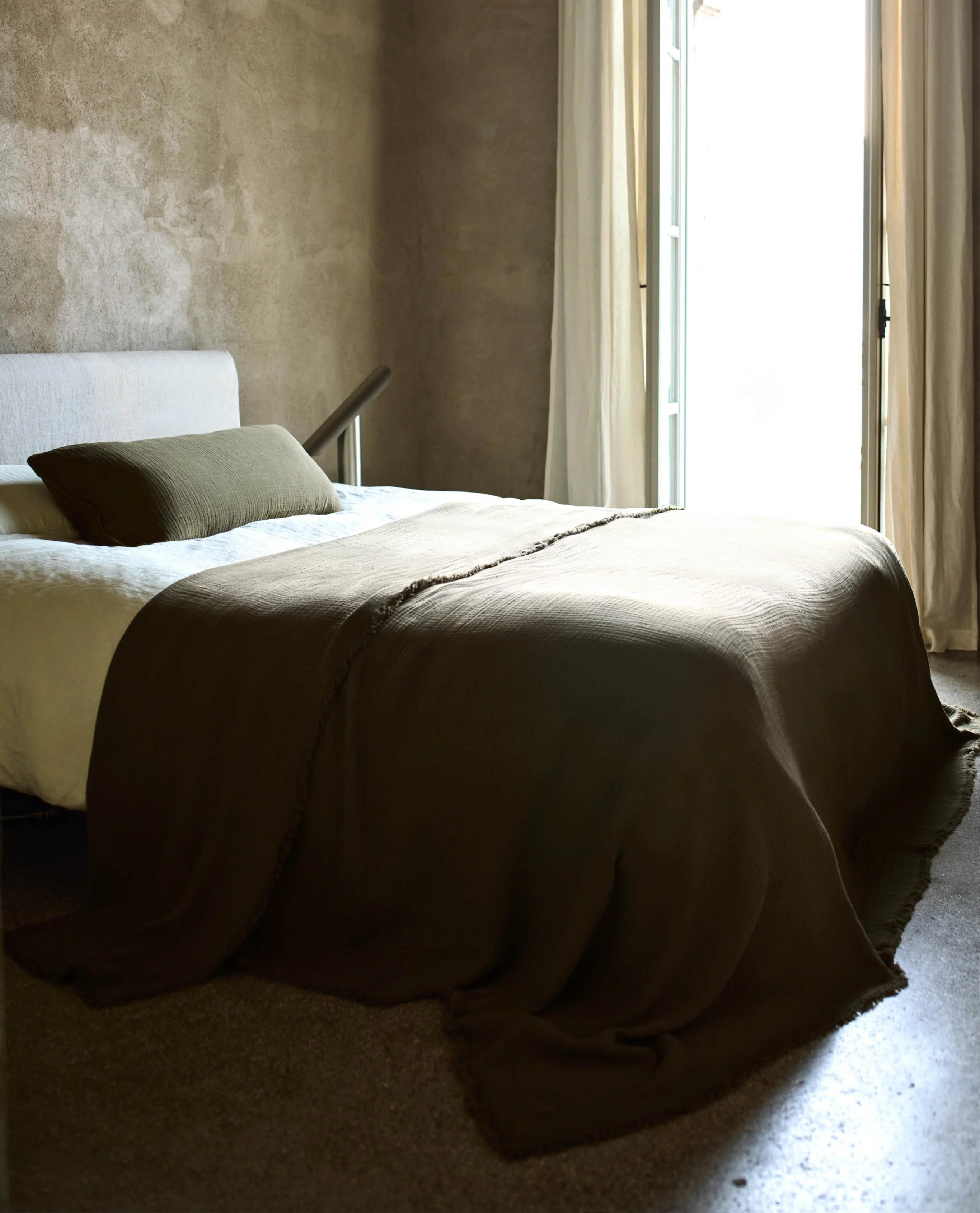 House of Grey Organic Cotton Muslin Lumbar Cushion Cover - Seaweed - Image 4
