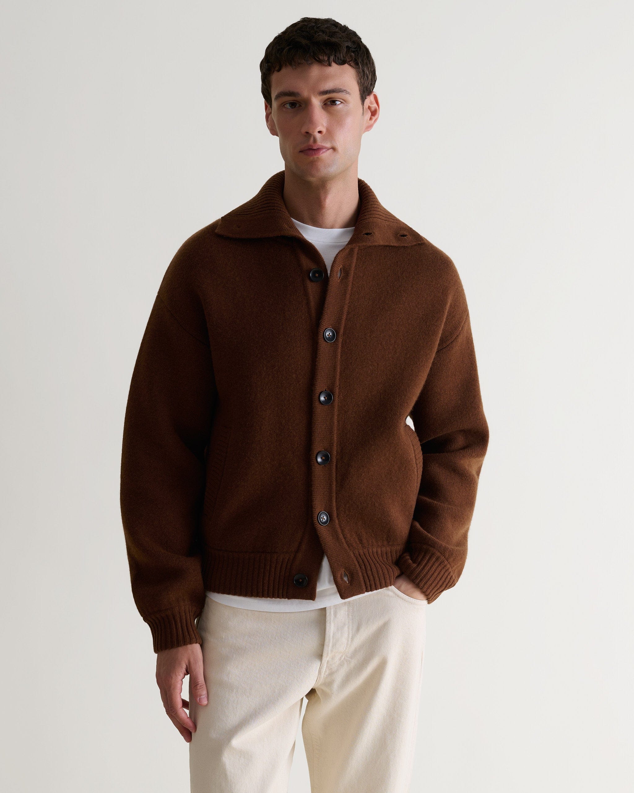 Men's Cashmere Merino Buttoned Cardigan - Image 5
