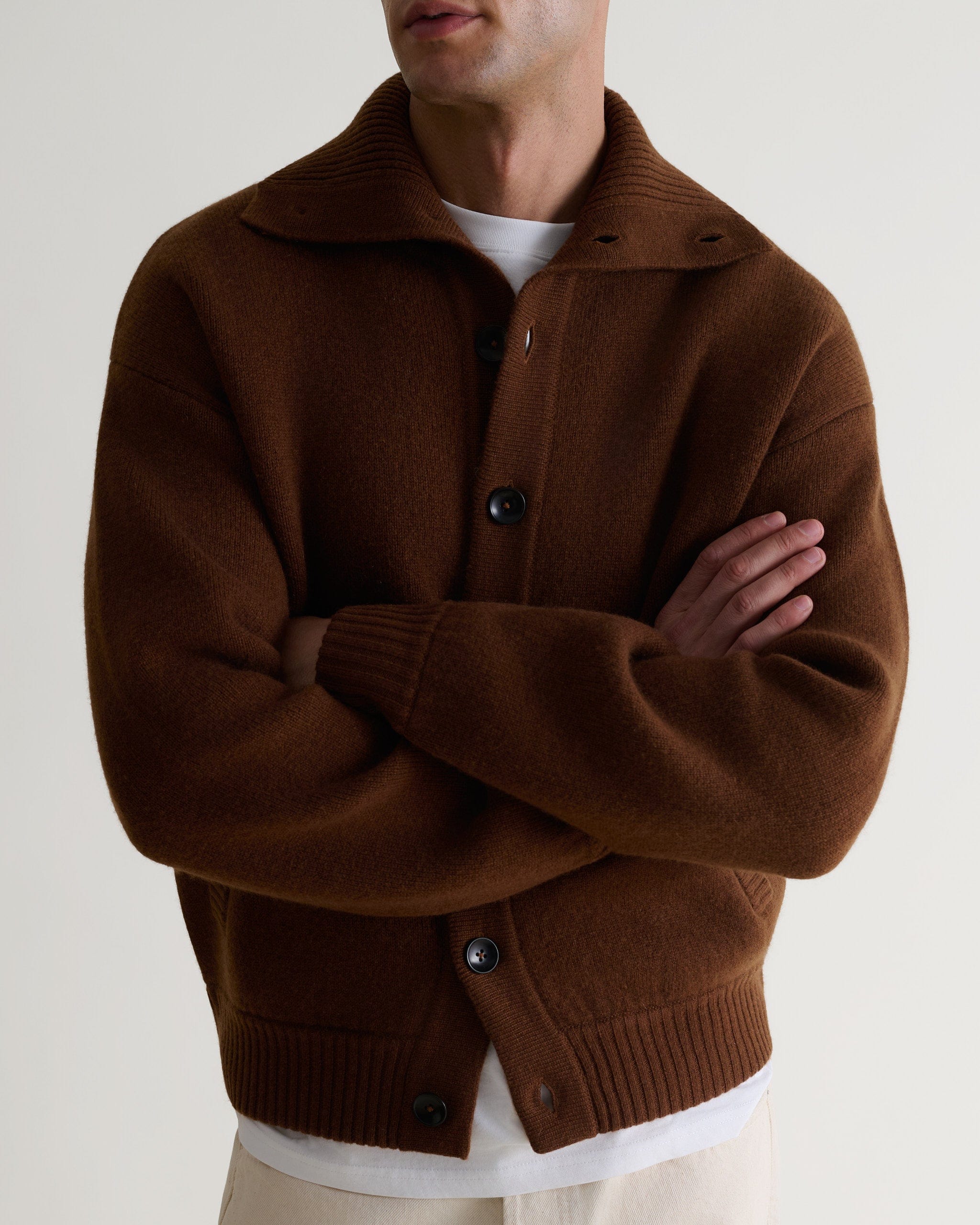 Men's Cashmere Merino Buttoned Cardigan - Image 6