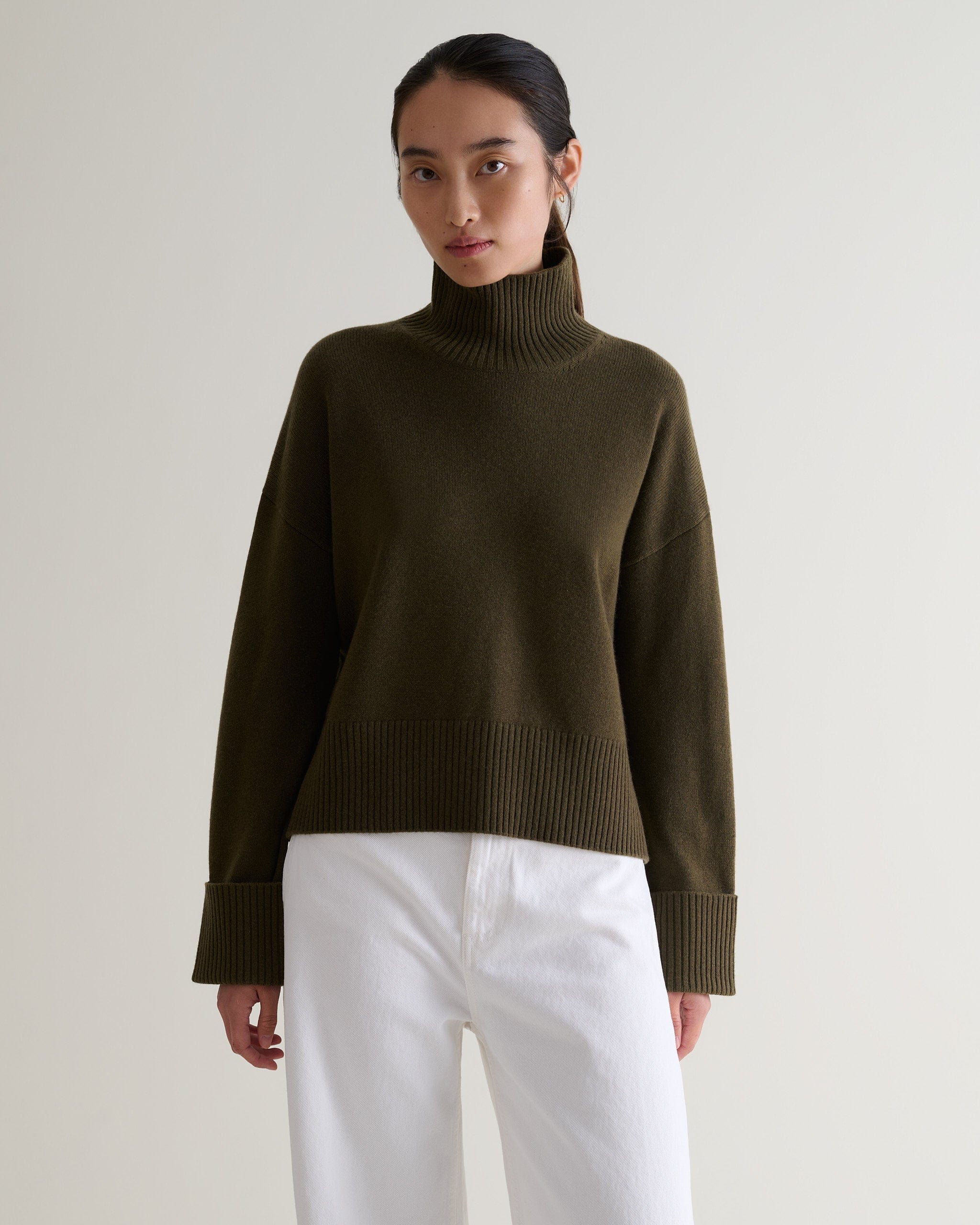 Women's Cashmere Merino High Neck Jumper - Military Green