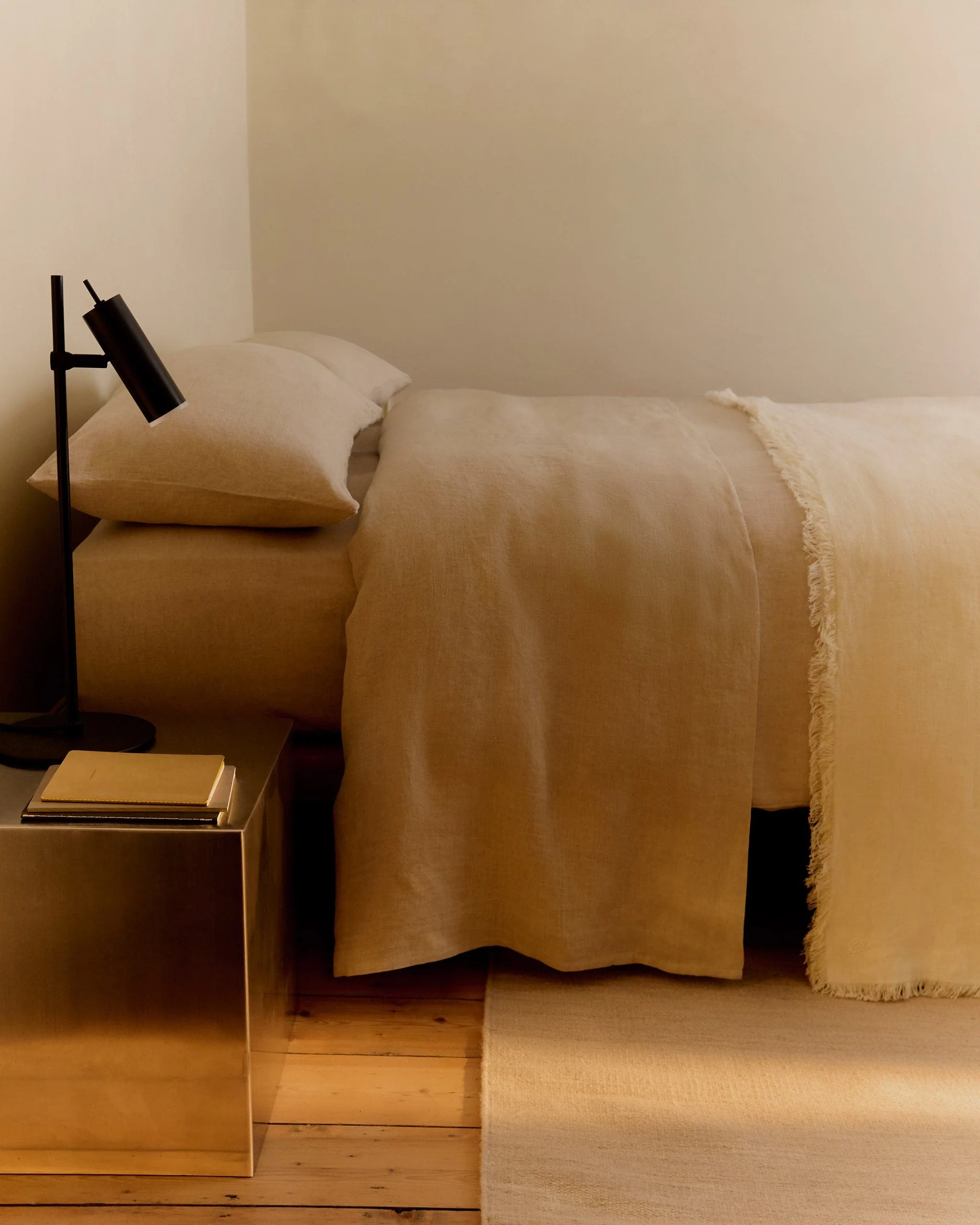 Relaxed & Refined Linen Duvet Set - Natural - Image 5