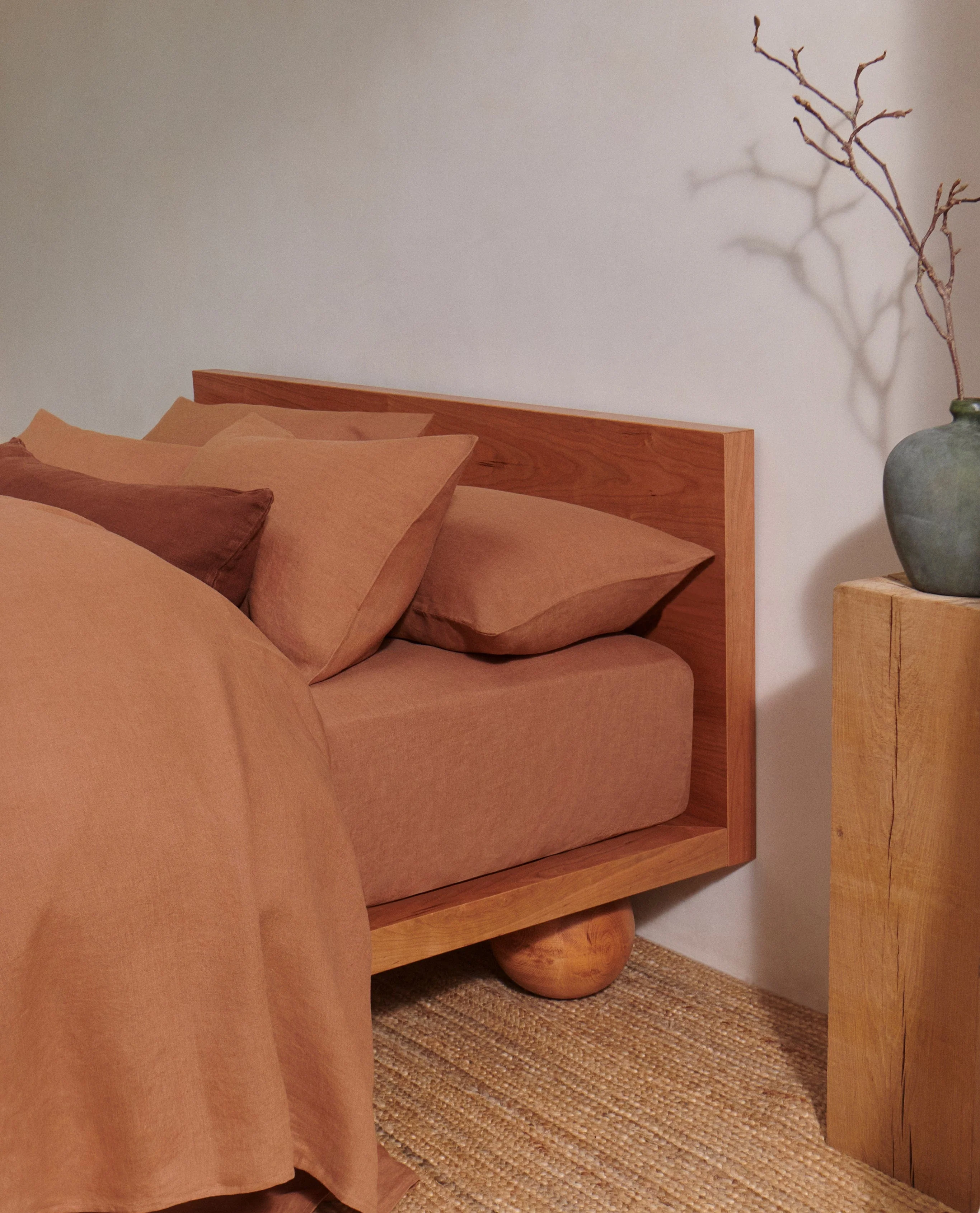 Relaxed & Refined Linen Duvet Set - Ochre - Image 5