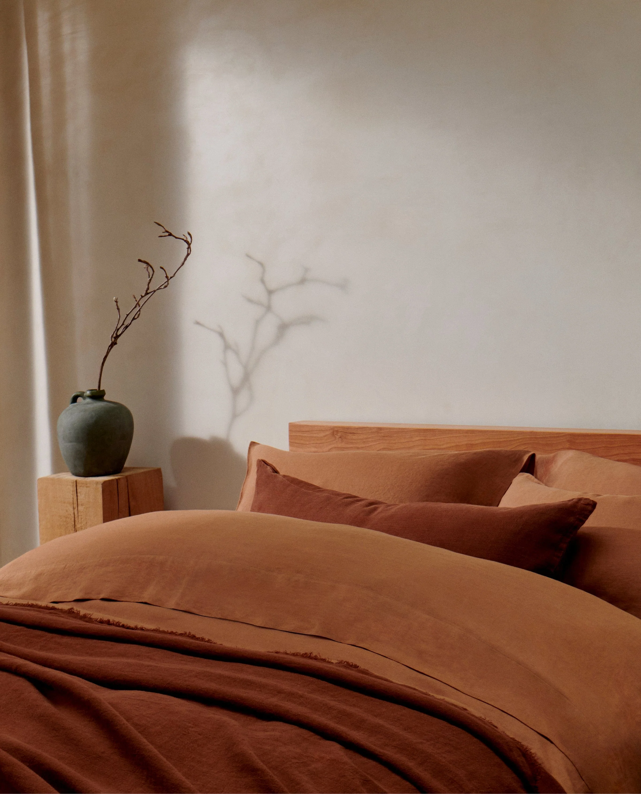 Relaxed & Refined Linen Duvet Set - Ochre - Image 6