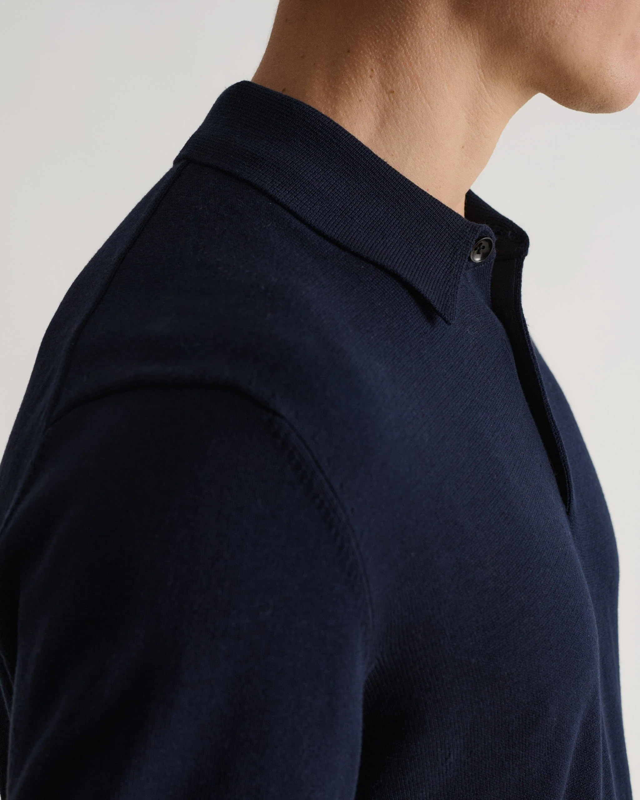 Men's Silk-Cotton Fine Knit Long Sleeve Polo - Image 5