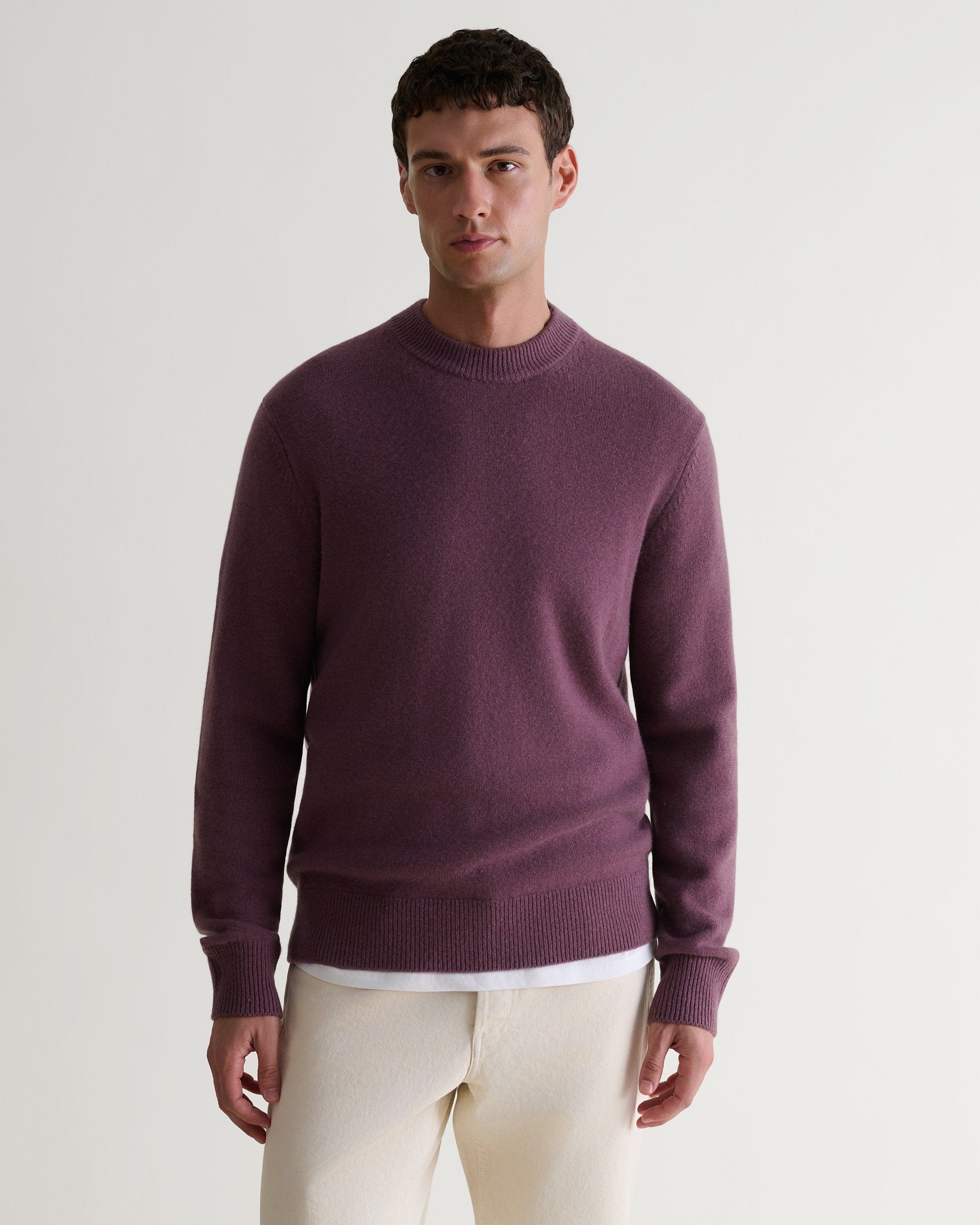 Men's Finest Cashmere Mid-Weight Crew Neck Jumper - Smoky Lilac - Image 4