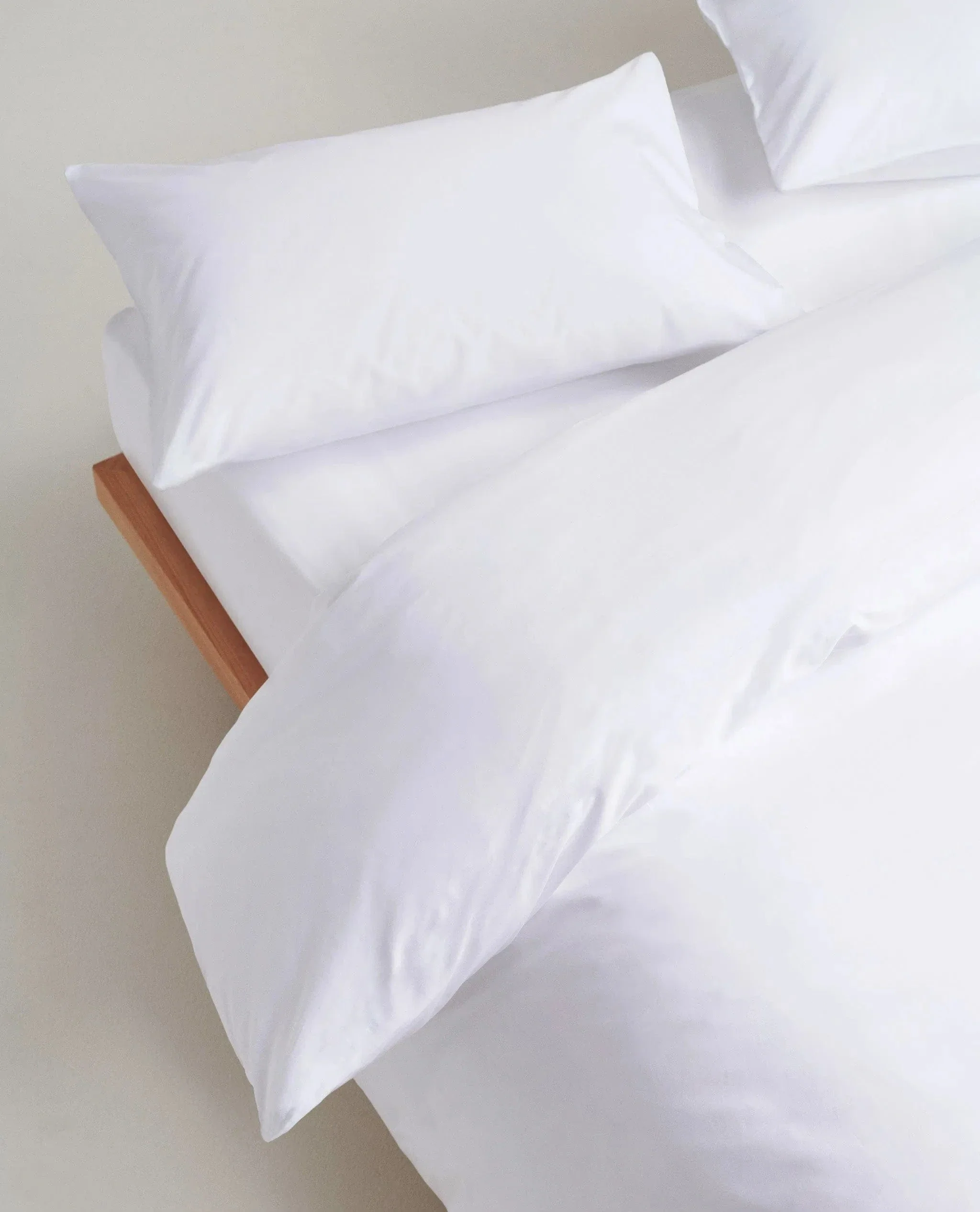 The Soft & Smooth Cotton Duvet Set - White - Image 3