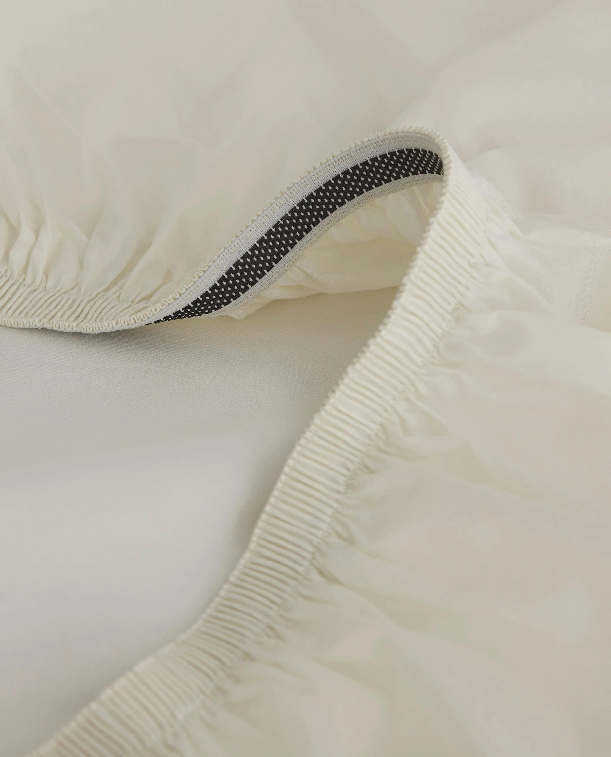 Crisp & Cool Organic Cotton Fitted Sheet - Buttermilk - Image 2