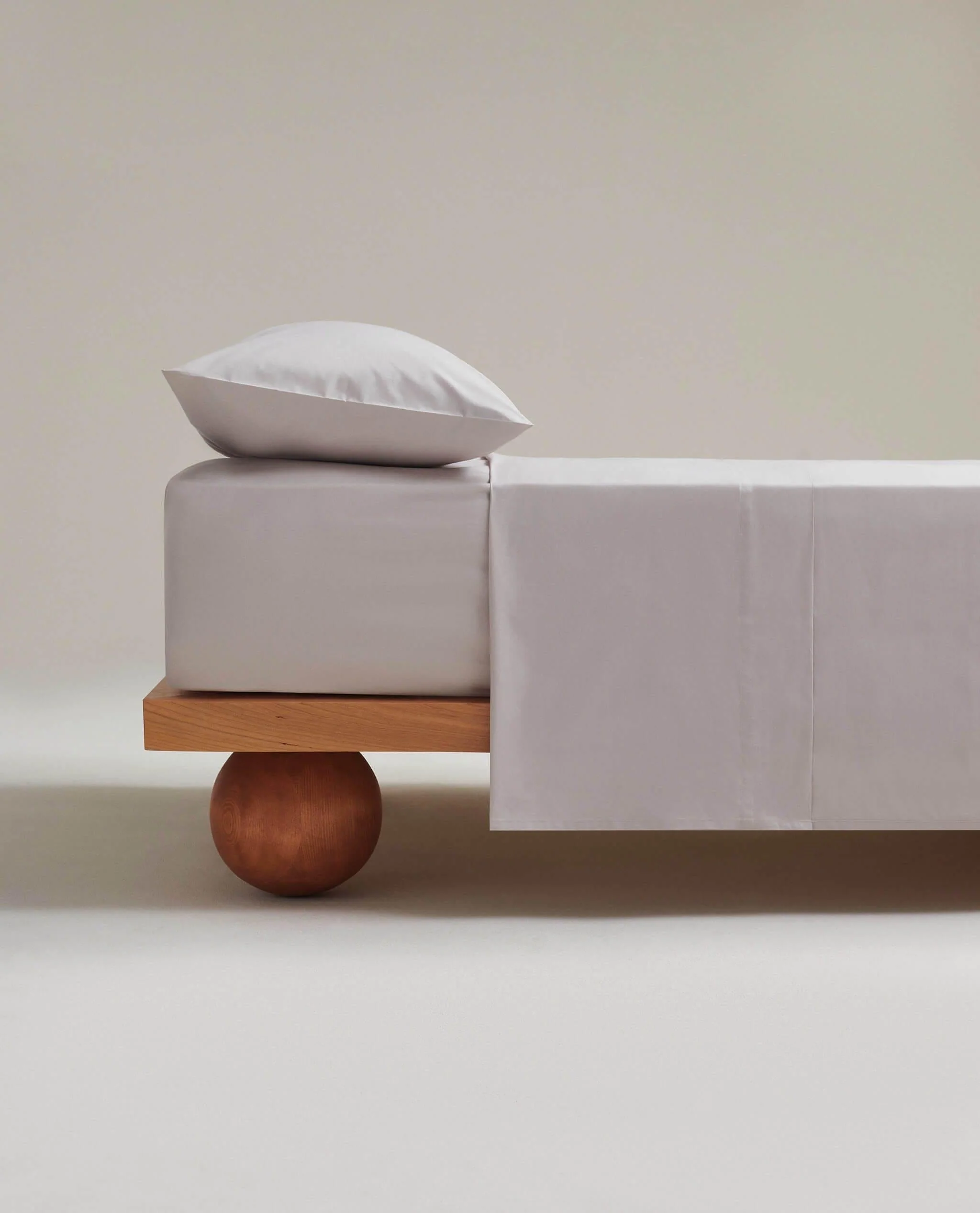 The Crisp & Cool Organic Sheet Set - Pebble - Image 2