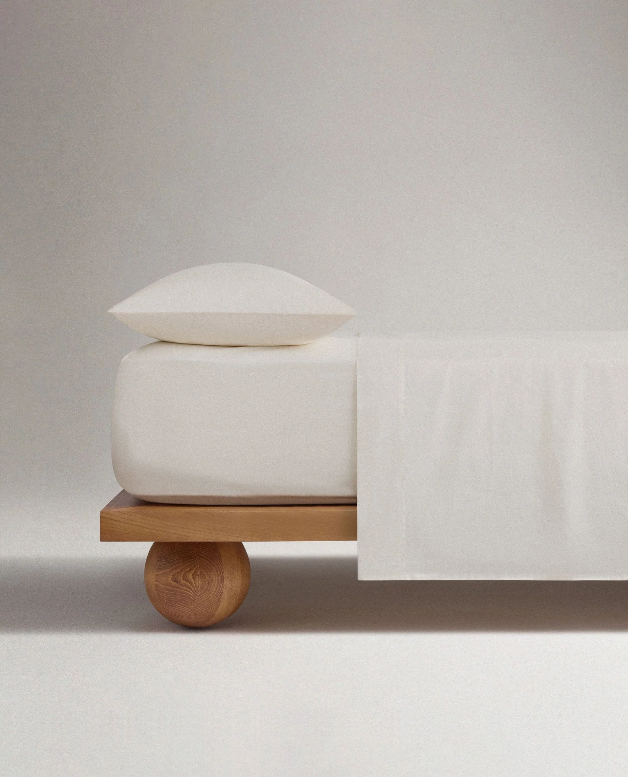 Soft & Smooth Premium Cotton Fitted Sheet - Buttermilk - Image 3