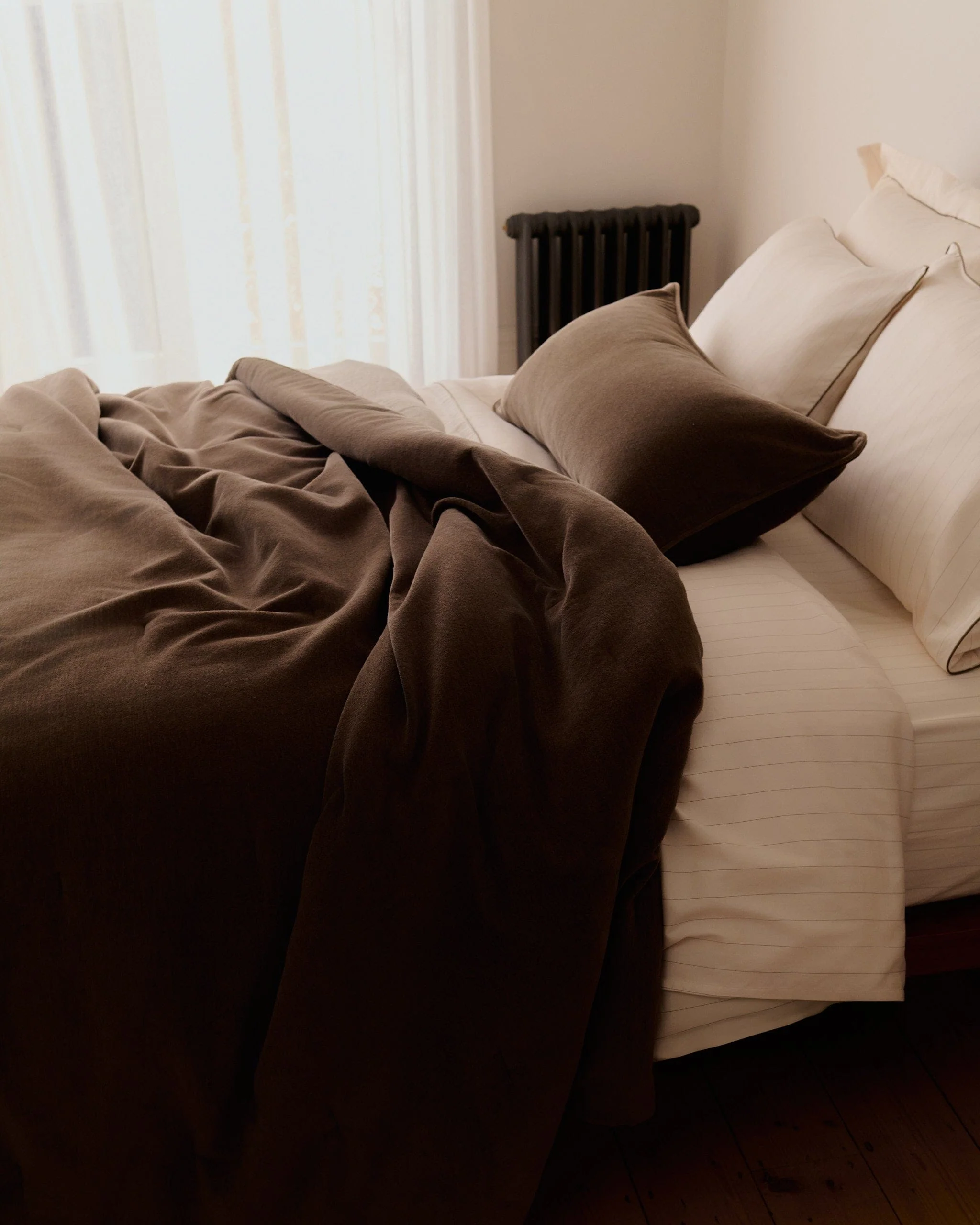 Velvet Lumbar Cushion Cover - Tobacco - Image 4