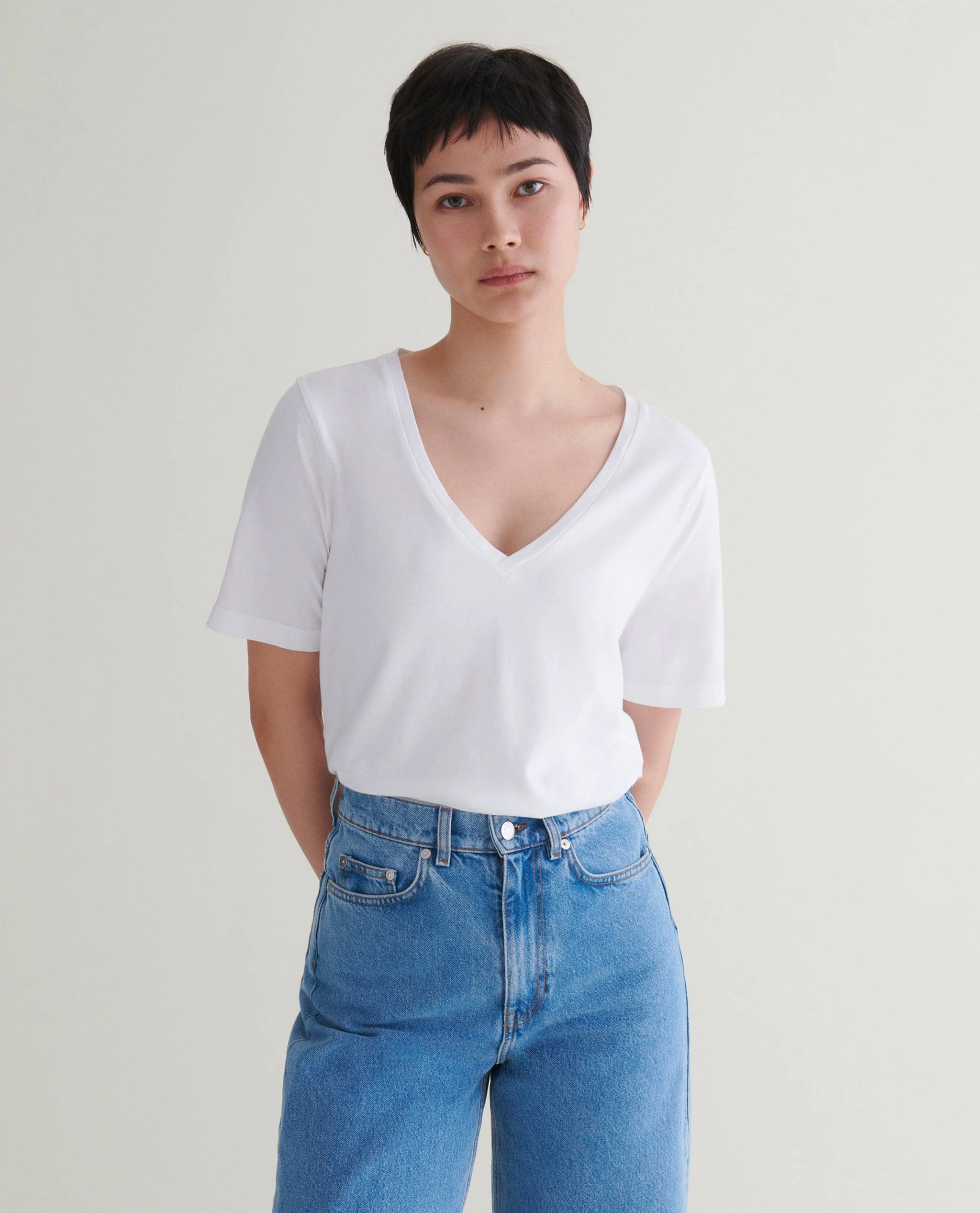 Women's V Neck Seacell T-shirt - White - Image 2