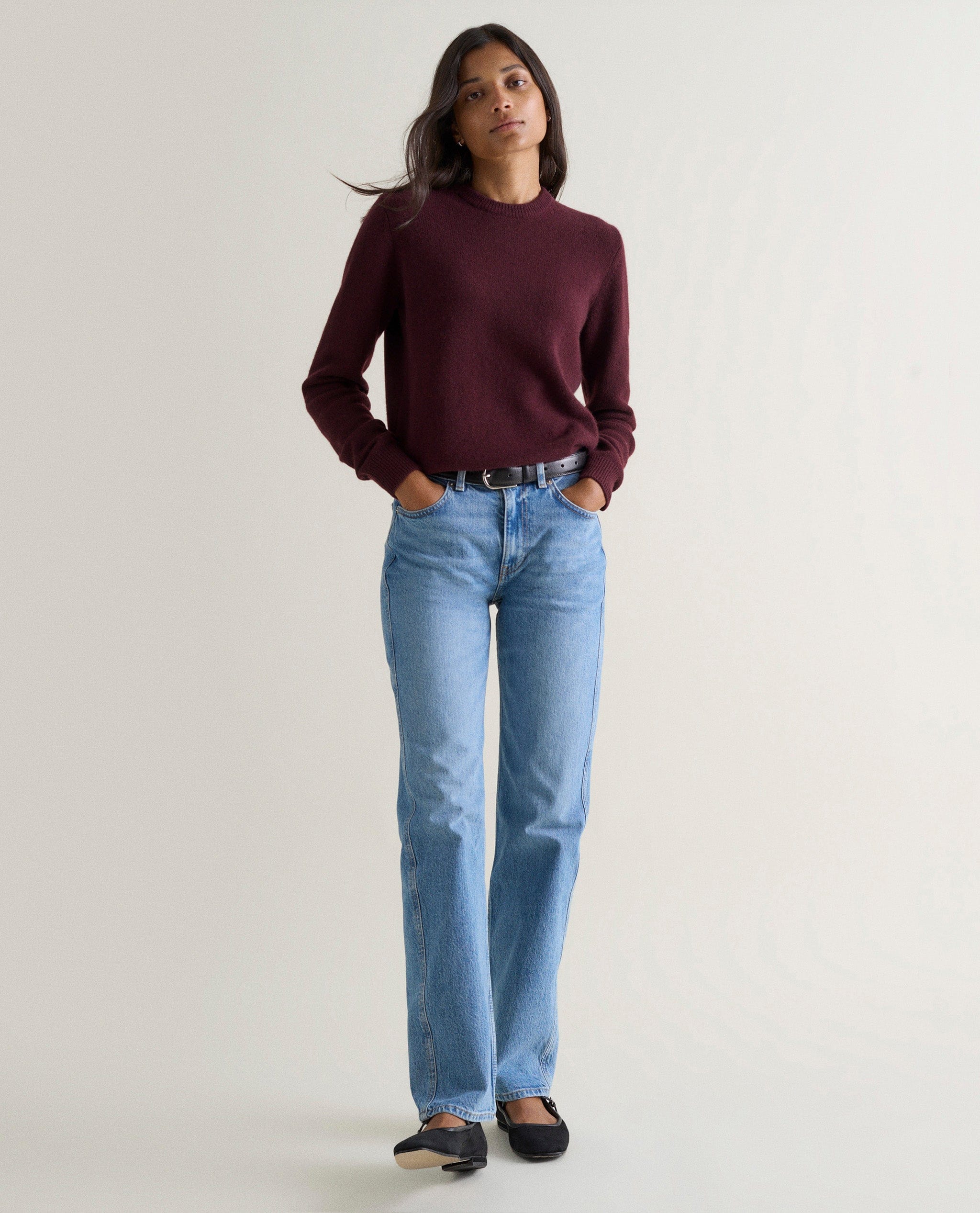 Women's Finest Cashmere Mid-Weight Crew Neck Jumper - Image 30