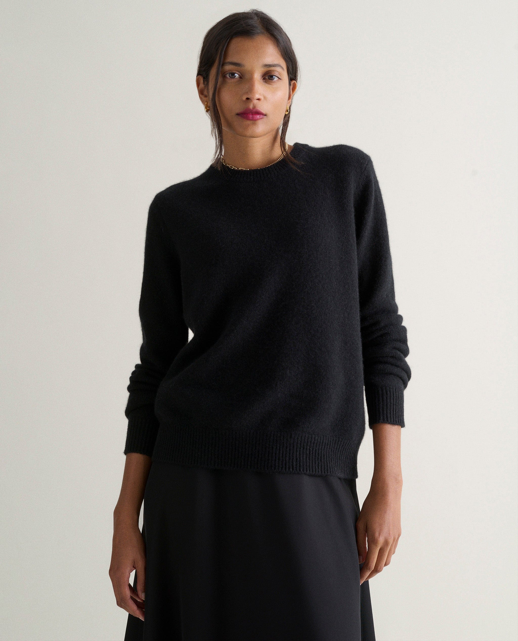 Women's Finest Cashmere Mid-Weight Crew Neck Jumper - Image 5