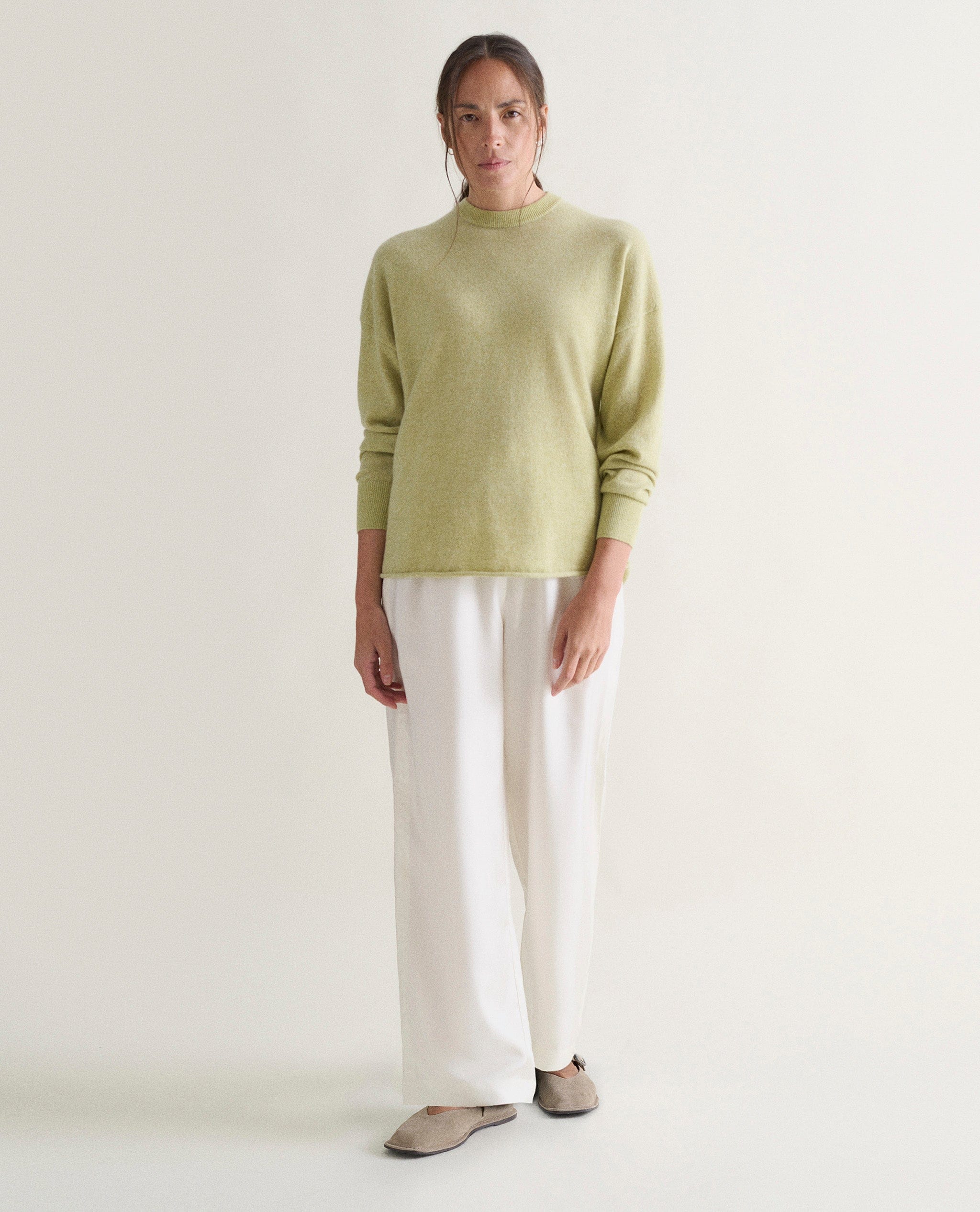 Women's Finest Cashmere Sweatshirt - Image 36