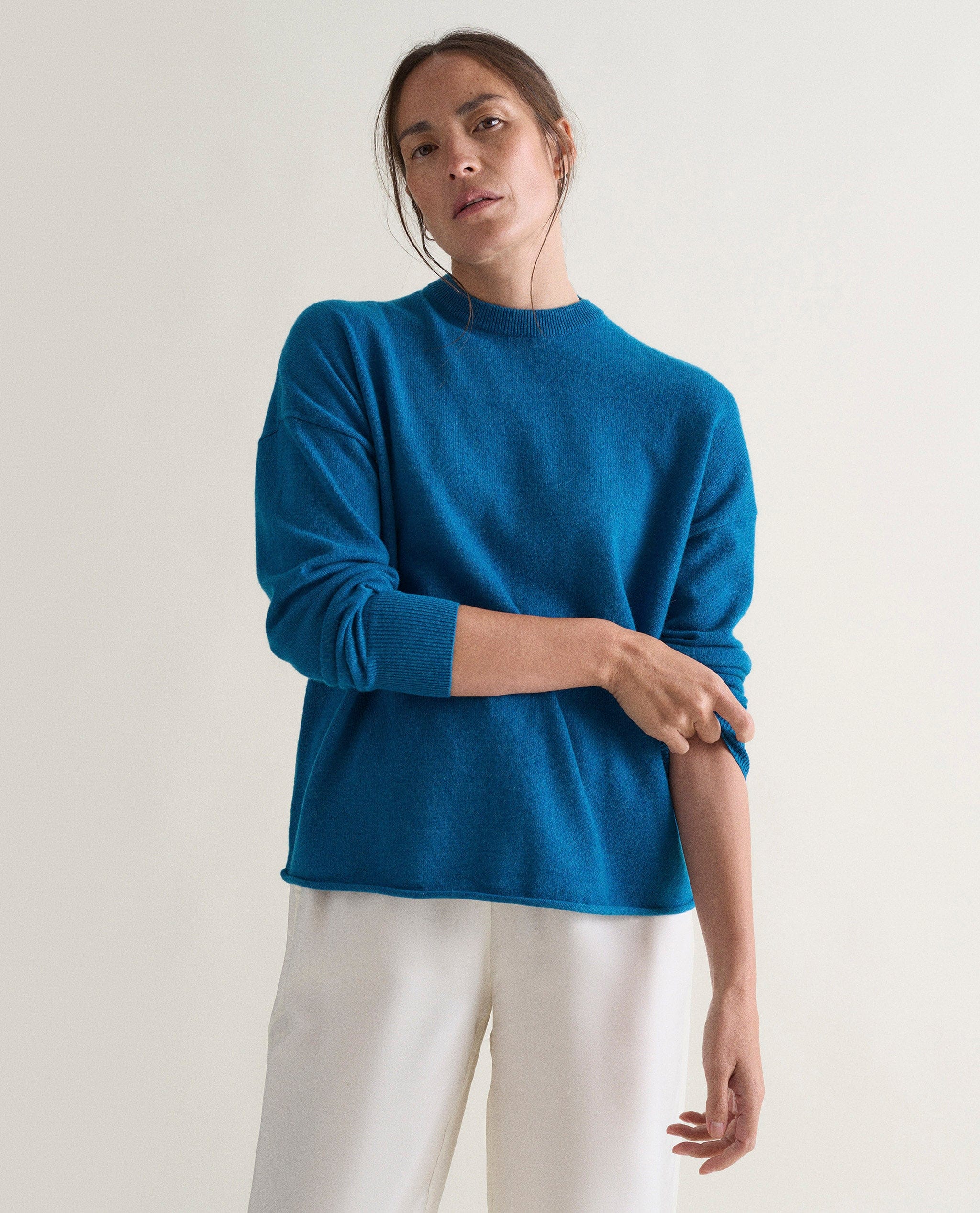 Women's Finest Cashmere Sweatshirt - Image 38