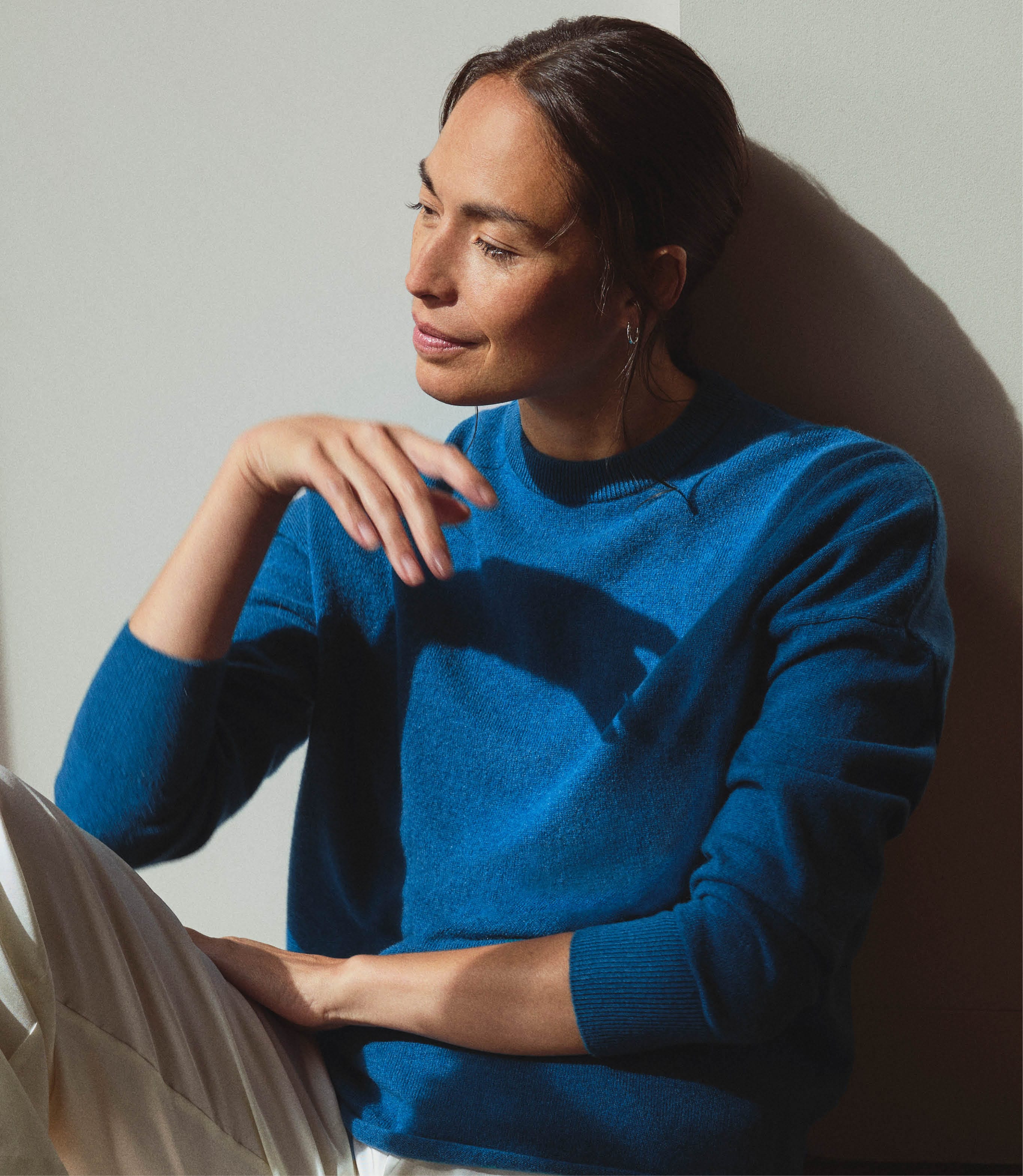 Women's Finest Cashmere Sweatshirt - Image 41