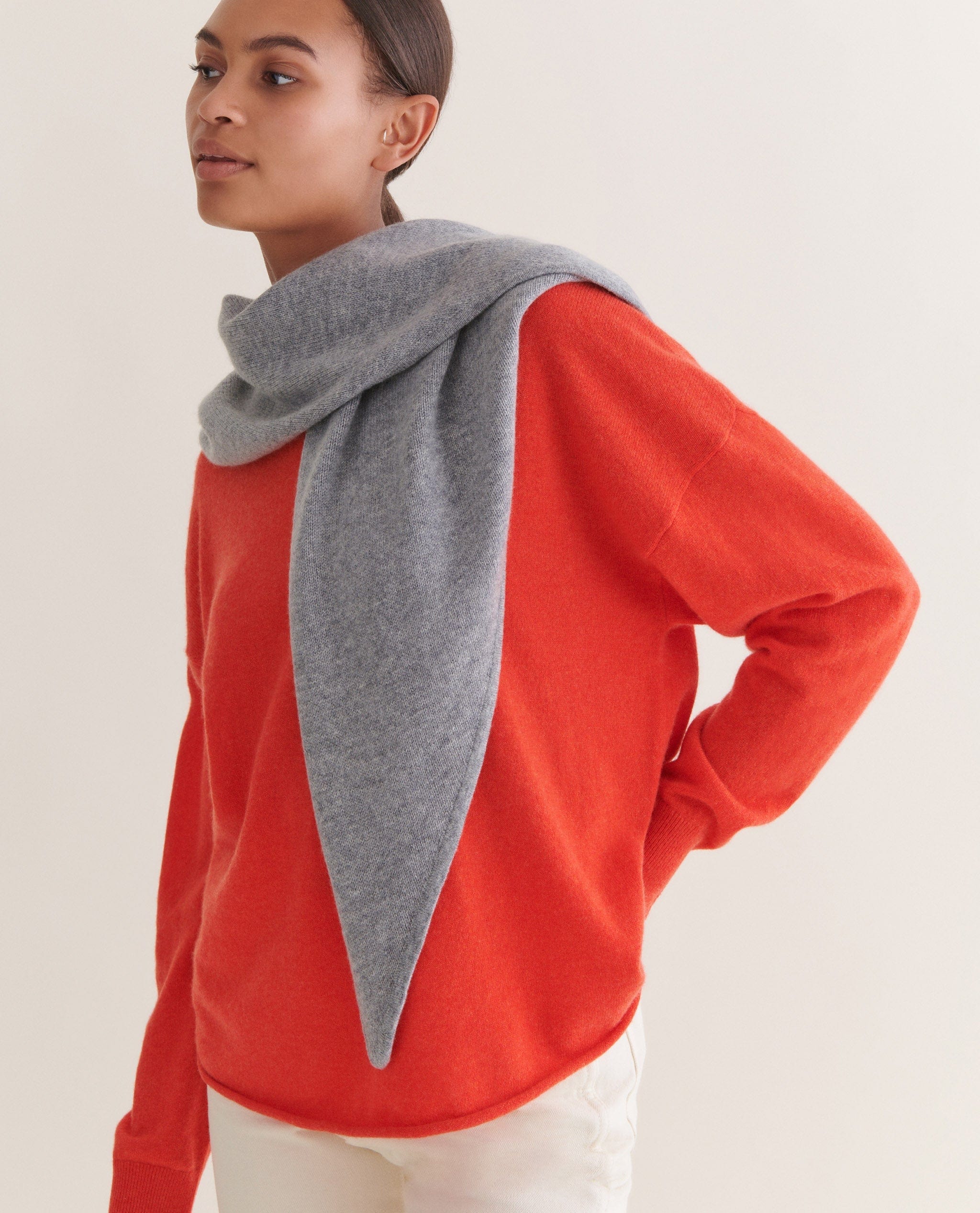 Women's Finest Cashmere Sweatshirt - Image 48