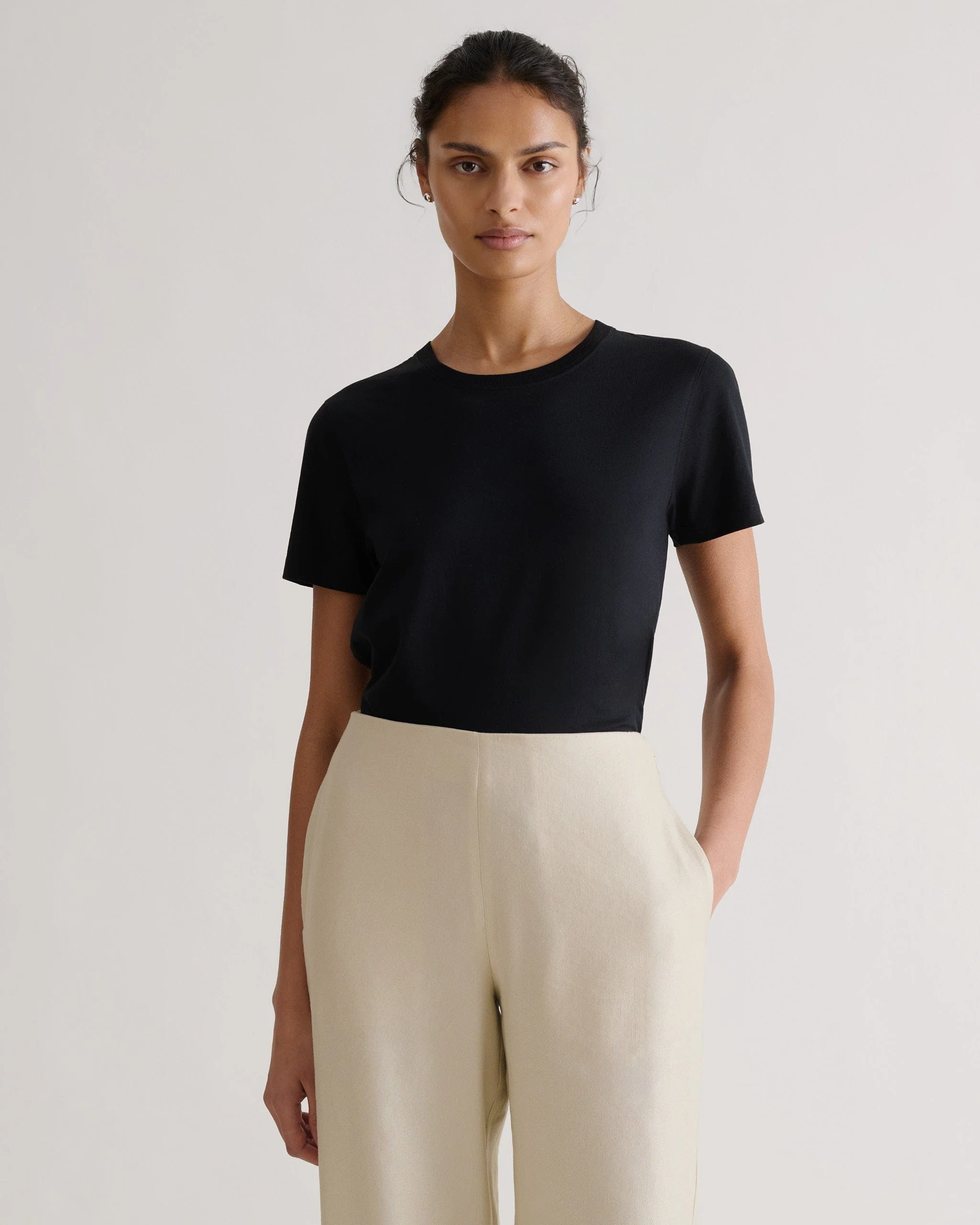 Women's Classic Cotton T-shirt - Black - Image 4