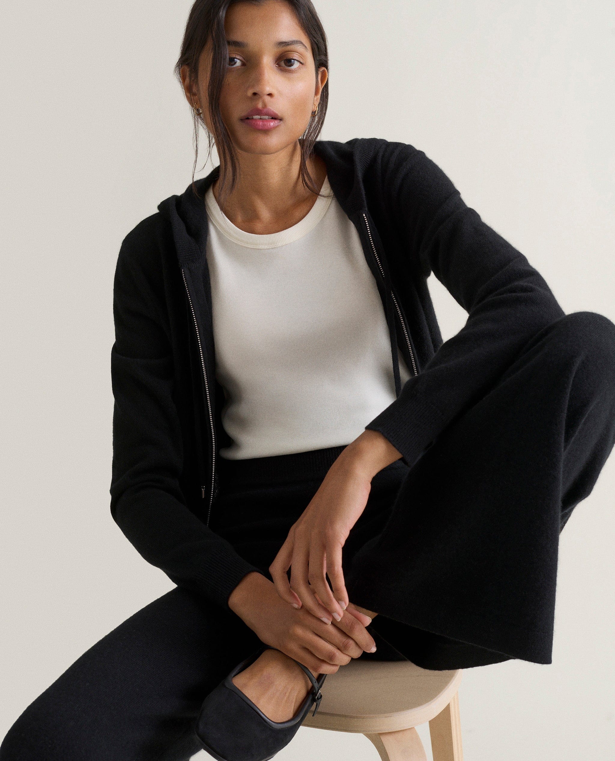Women's Finest Cashmere Full Zip Hoodie - Black - Image 4