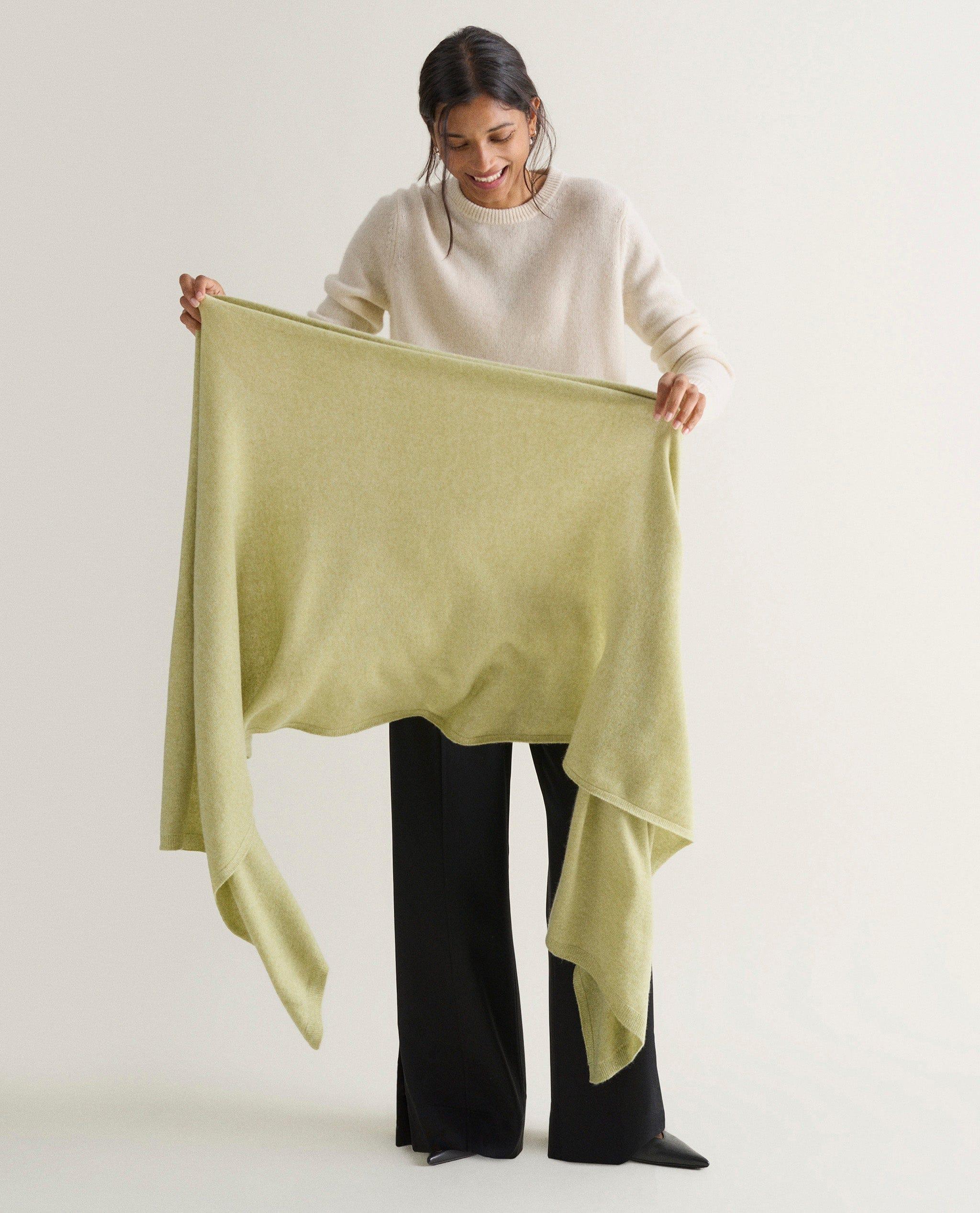 Oversized Finest Cashmere Wrap - Image 55